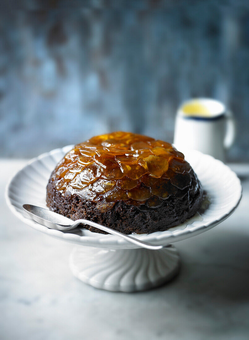 Lebkuchen Christmas Pudding mit Eierlikörsauce