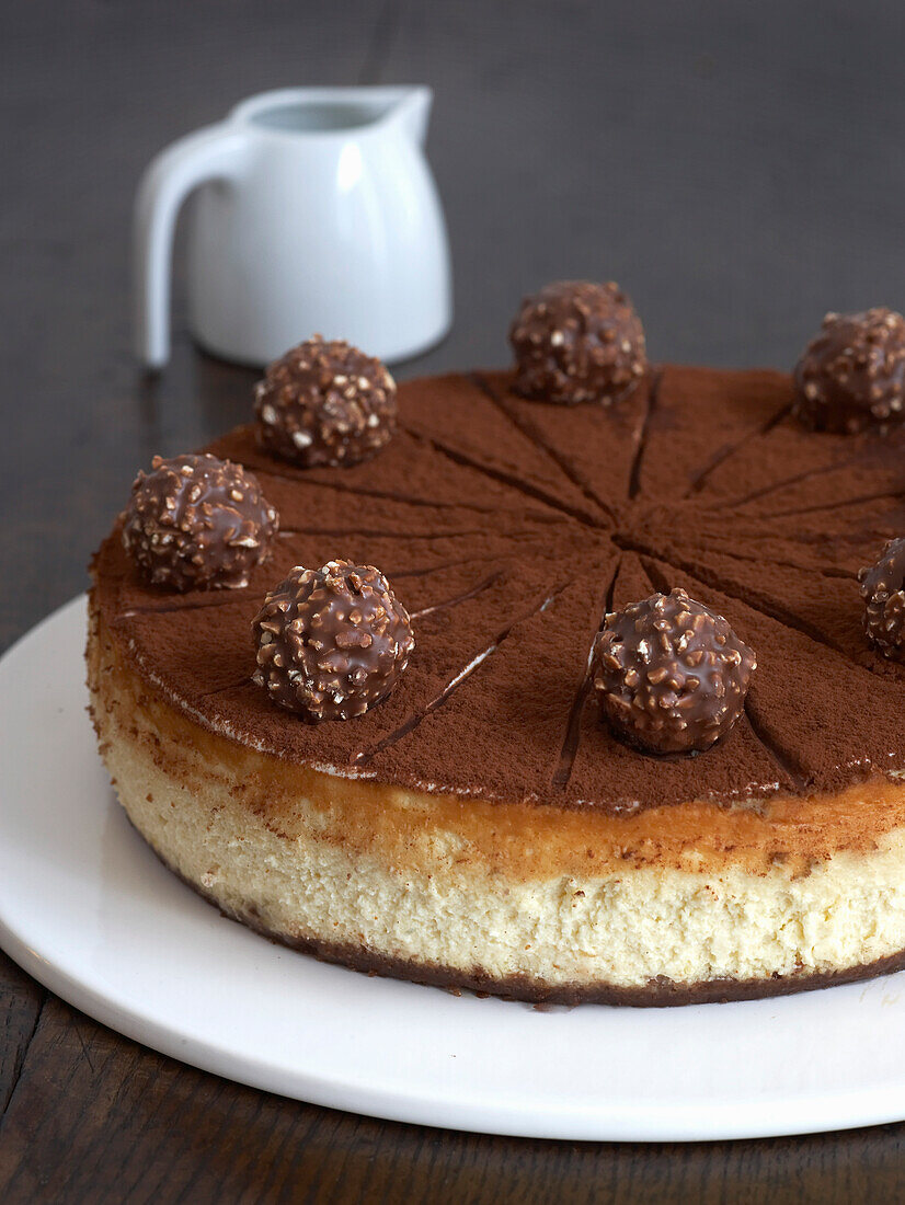 Chocolate pralines cheesecake