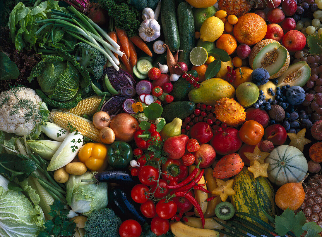 Obst und Gemüse (Bildfüllend)