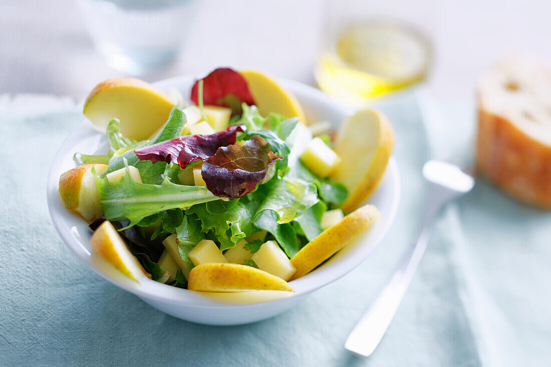 Apple and cheese salad