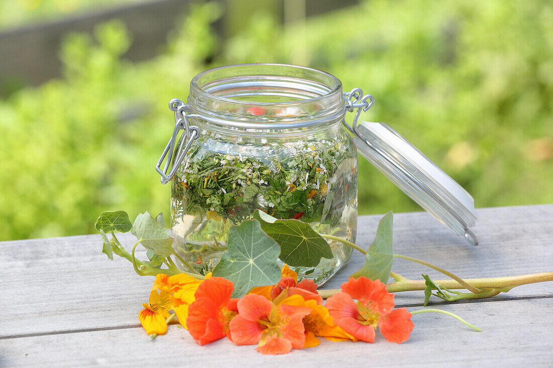 Yarrow, nasturtium and daisy facial tonic