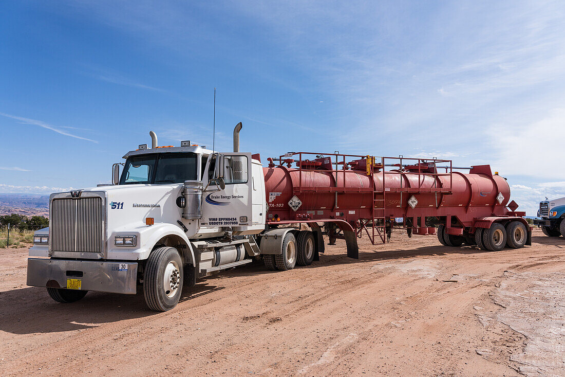 Acid tanker carrying acid for acidizing an oil well
