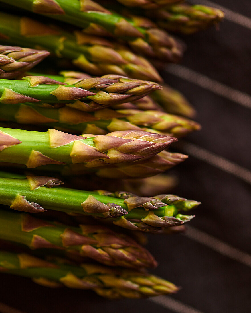 Green asparagus (close-up)