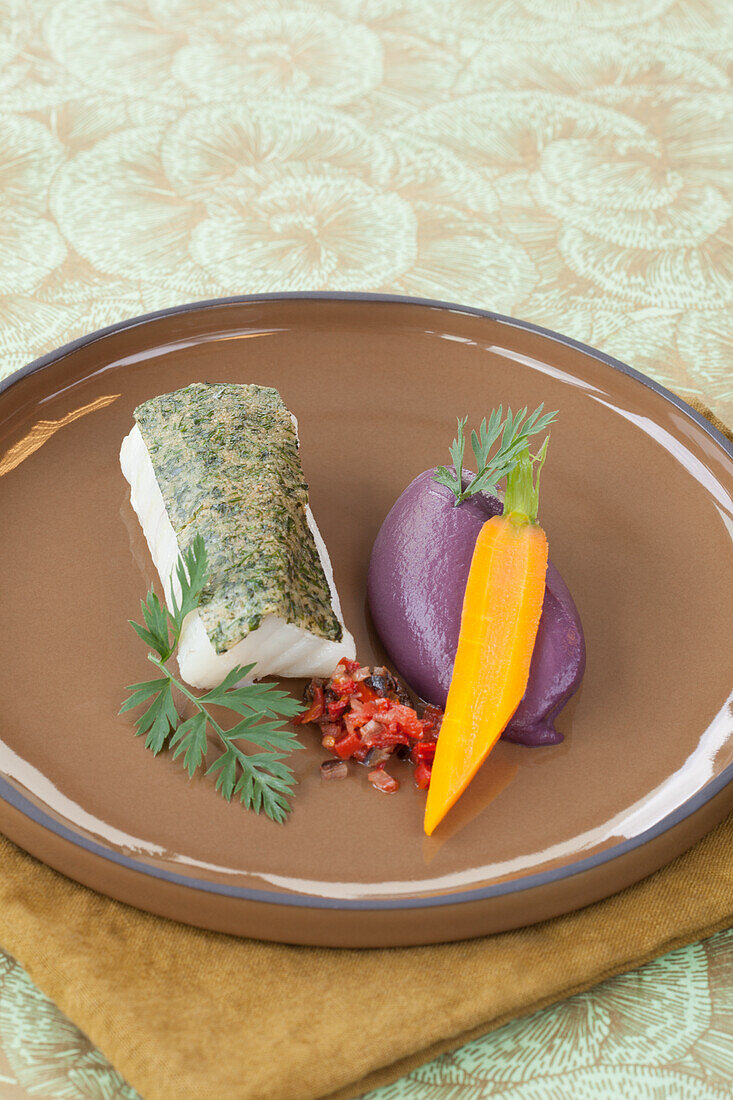 Cod fillet with mini-vegetables