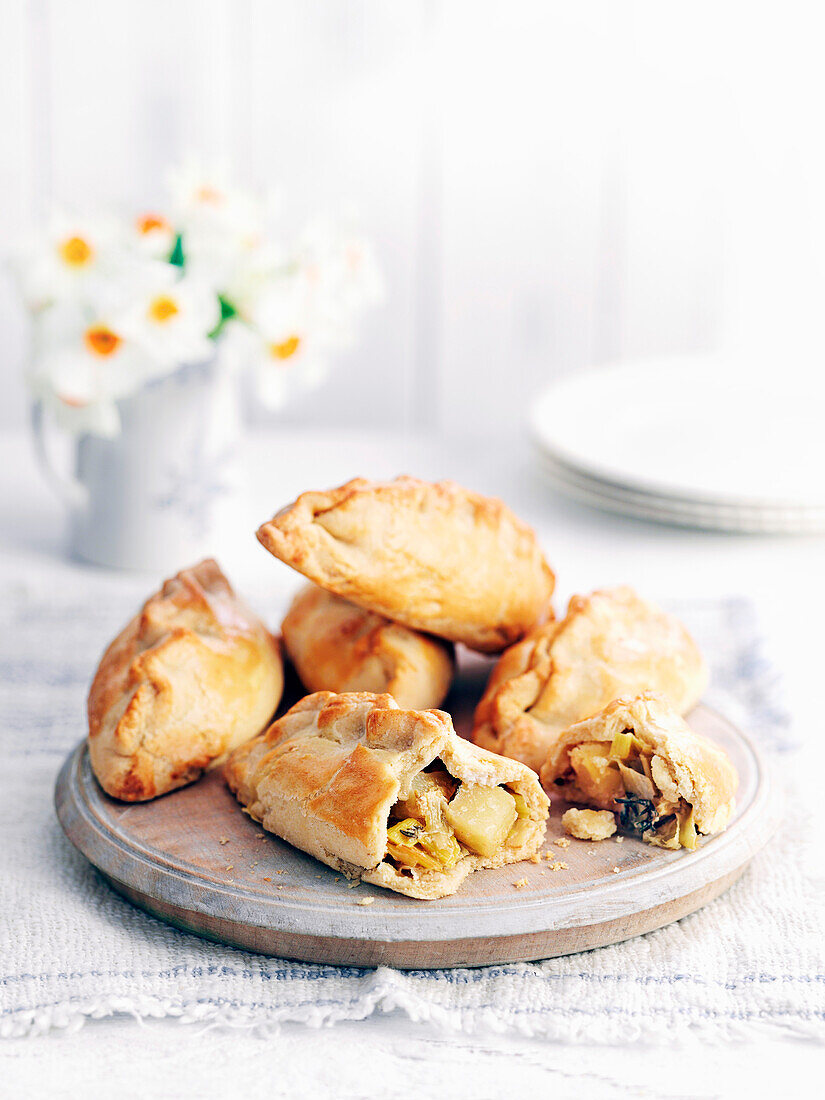 Pastetchen mit Kartoffeln, Lauch und Käse