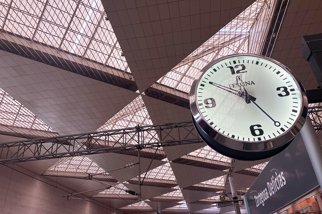 Clock at Delicias train station in Zaragoza, Spain