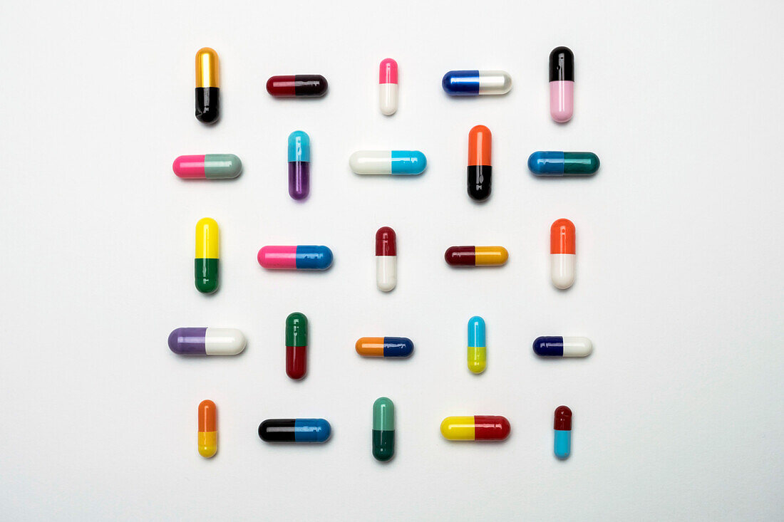 Different coloured capsules