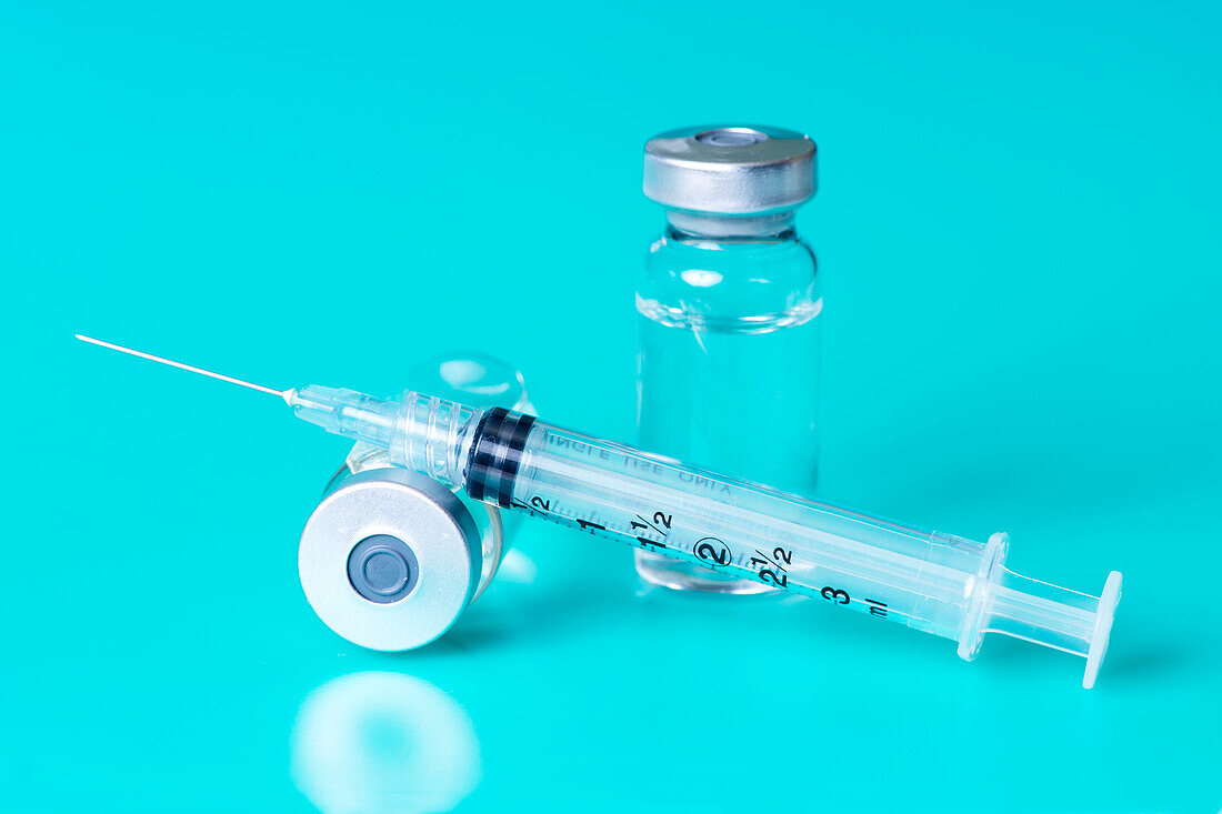Syringe vials