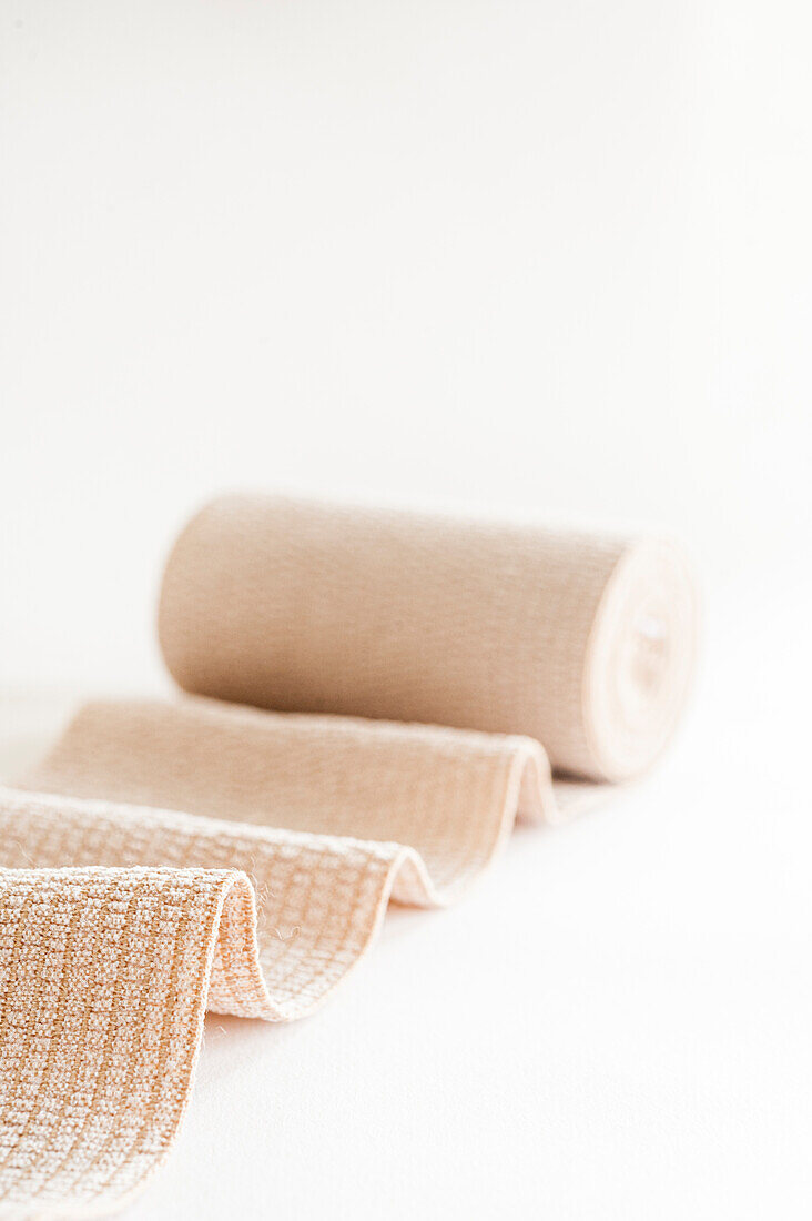 Roller bandage