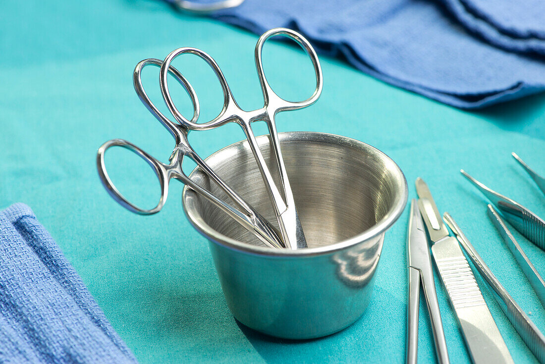Surgical instruments