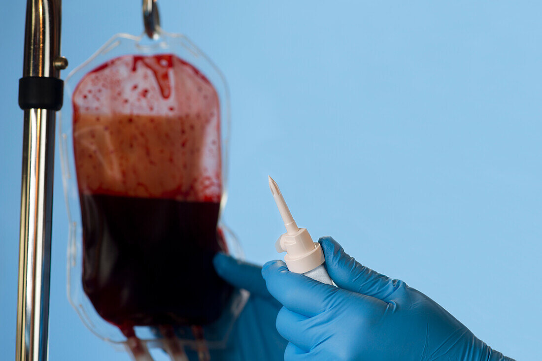 Transfusion of IV donor blood unit
