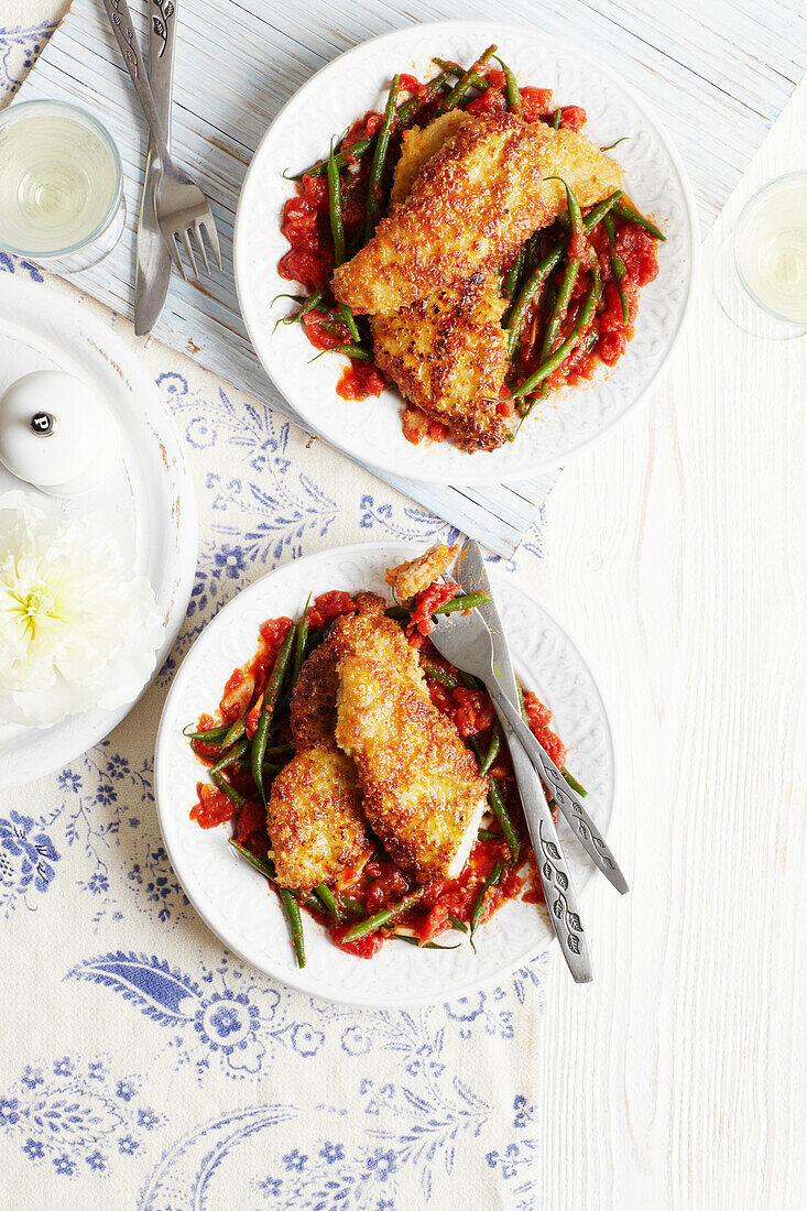 Pork cutlet with garlic beans