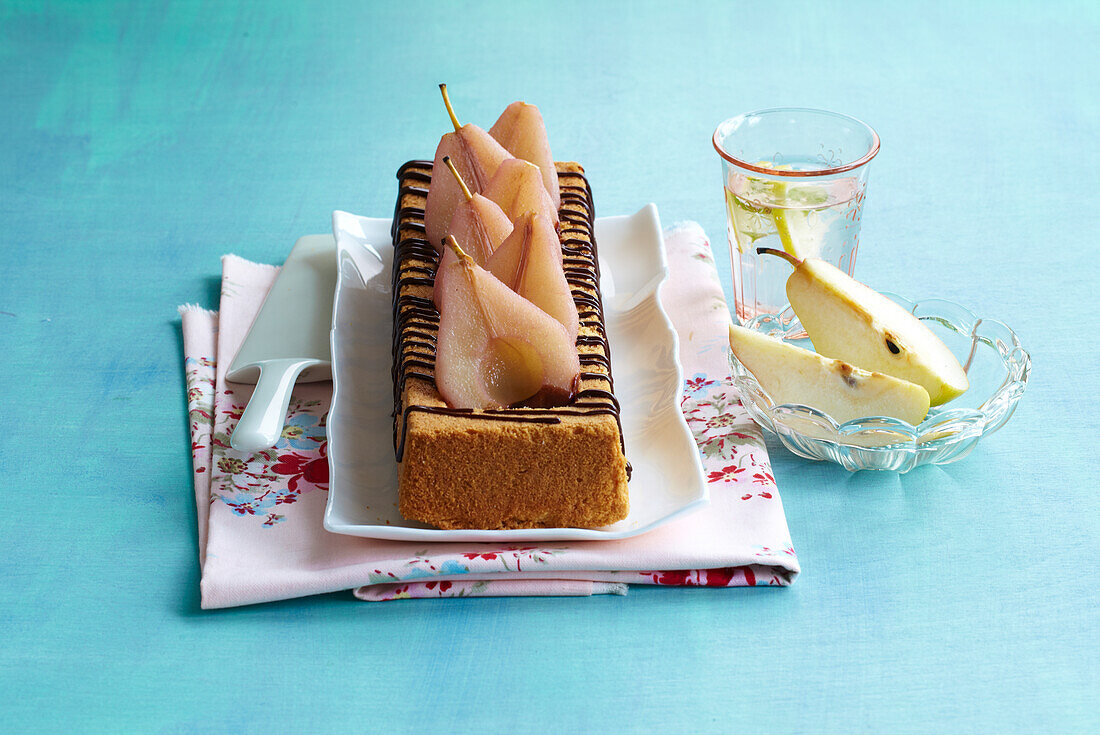 Sweet bread with pears