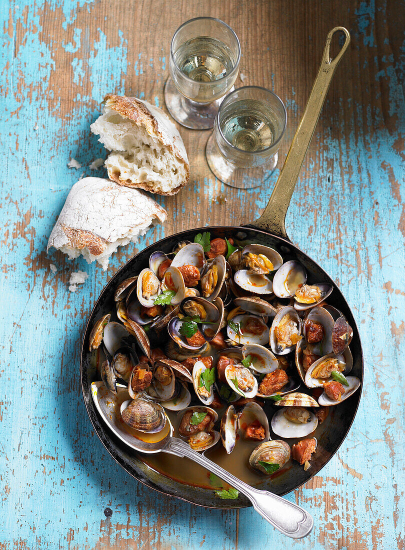 Clams with sherry and chorizo