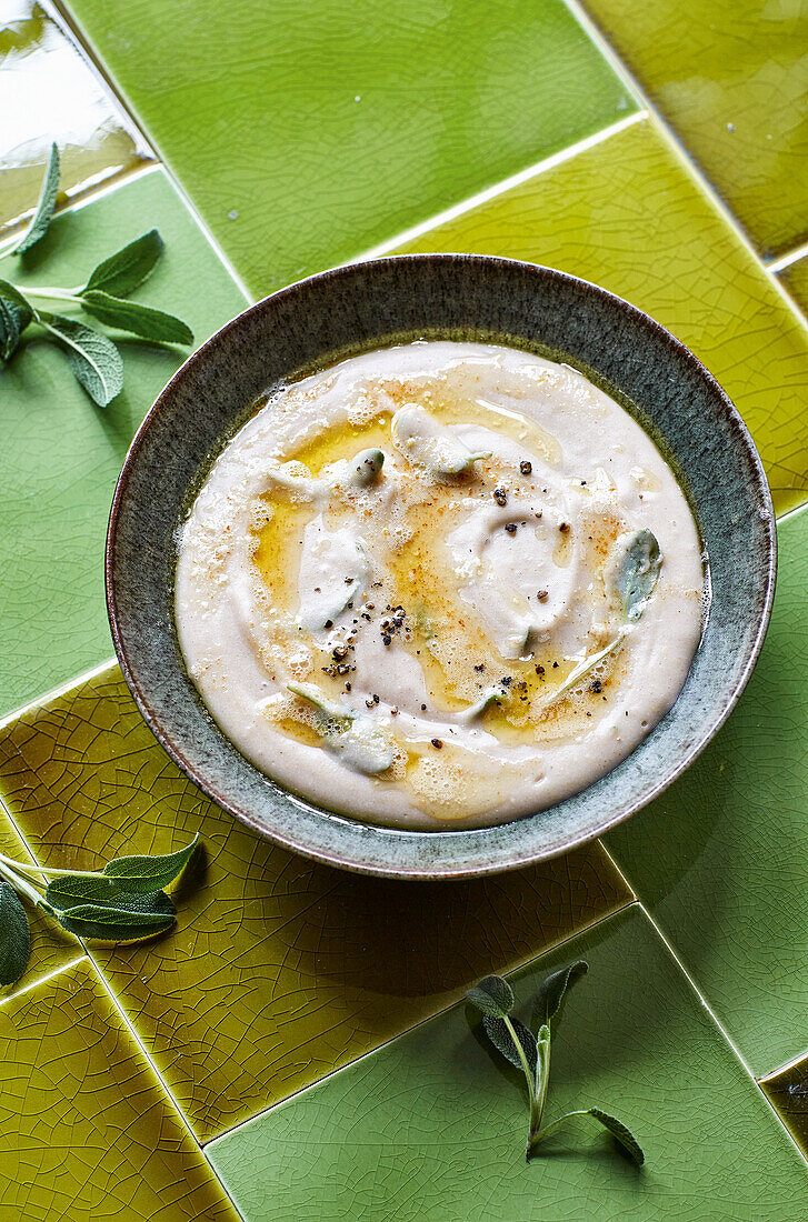 Polenta taragna (Polenta mit Buchweizen aus der Lombardei)