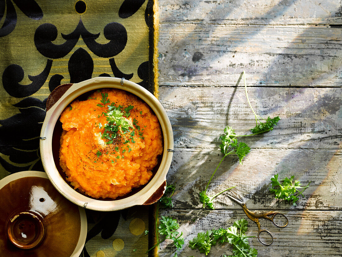 Parsnip and carrot puree