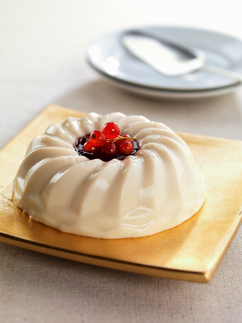 Blanc Manger with cognac and currants