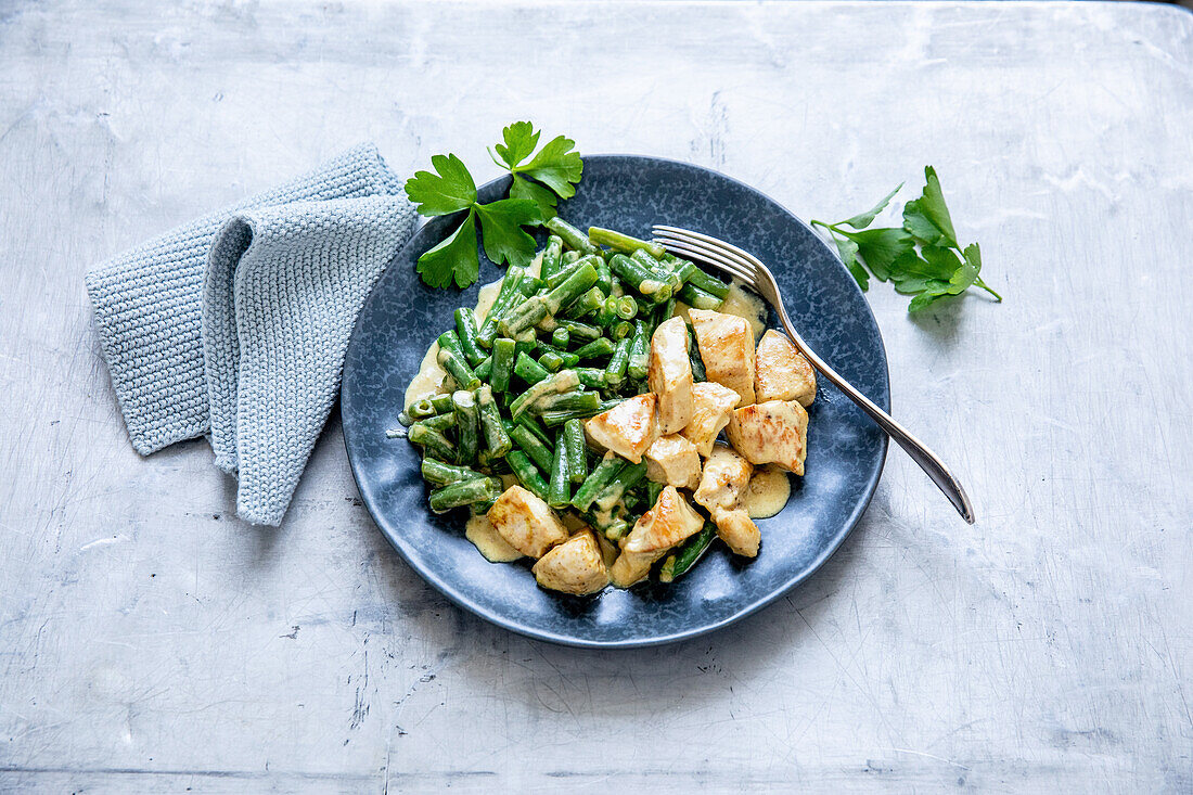 Chicken curry with a bean medley