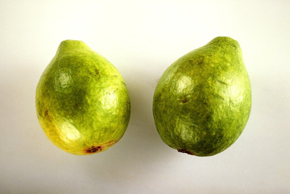 Zwei Guaven