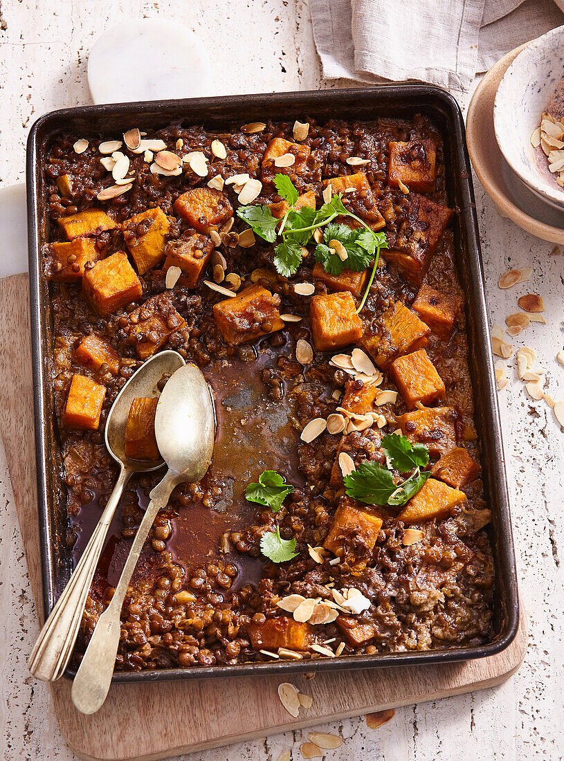Tray roasted pumpkin and lentil