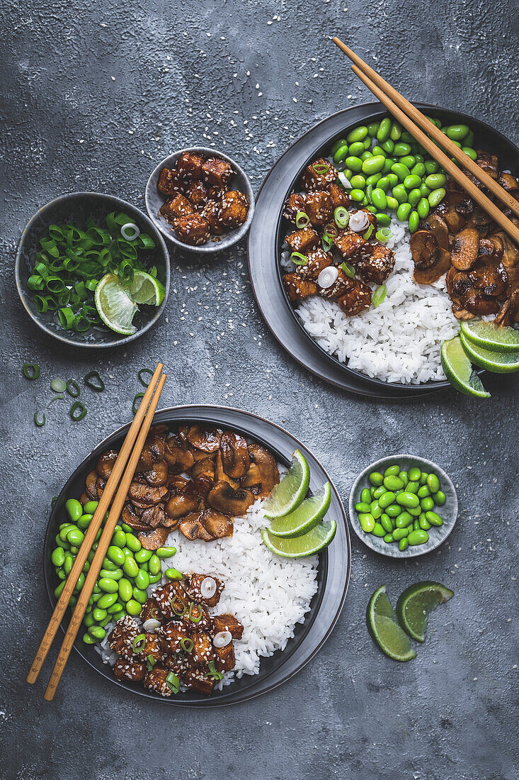 Bowl with rice, tofu, mushrooms and edamame