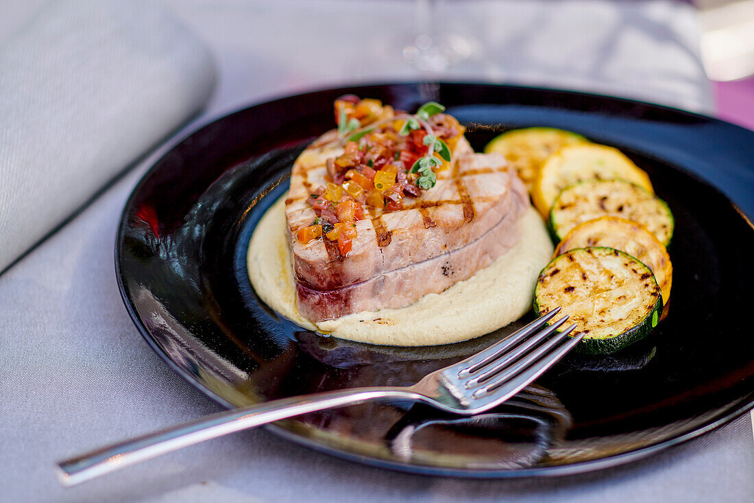 Tuna with eggplant caviar and zucchini