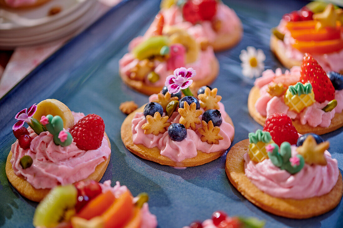 Tartelettes mit Mascarponecreme und Früchten