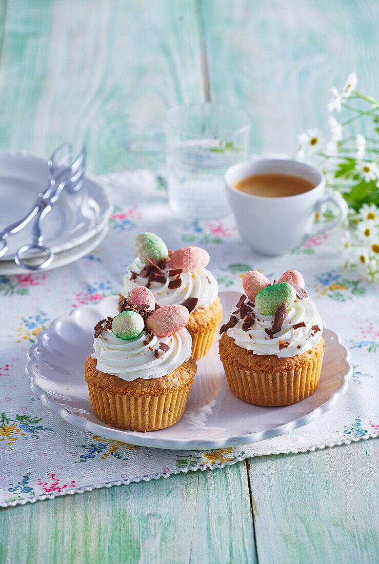 Easter carrot cupcakes