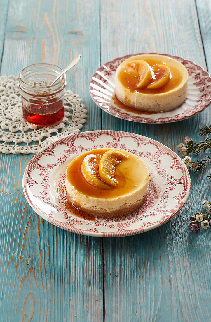 Mini-Käsekuchen mit Zitronenkaramell