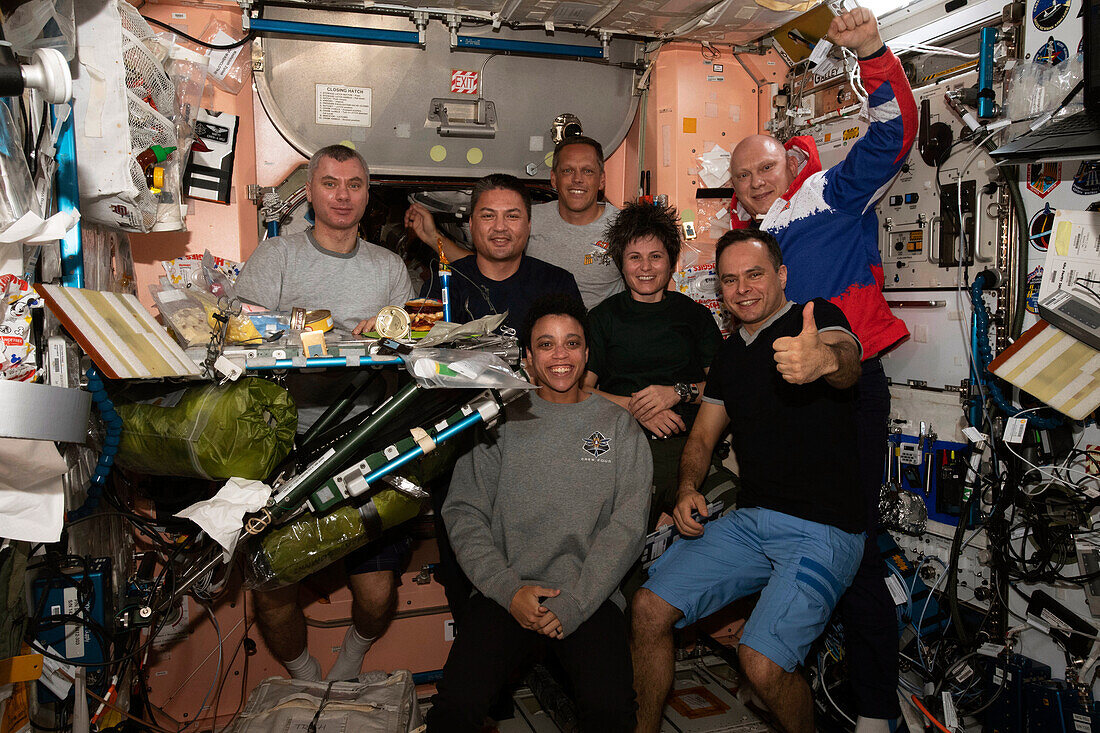 Expedition 67 crew on the ISS
