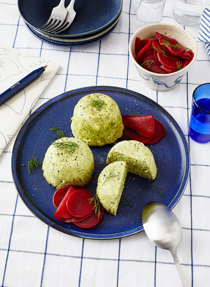 Zucchiniflan mit Rote-Bete-Salat