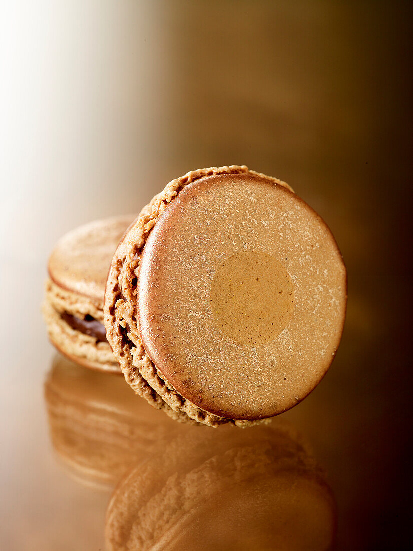 Macarons with nut nougat filling