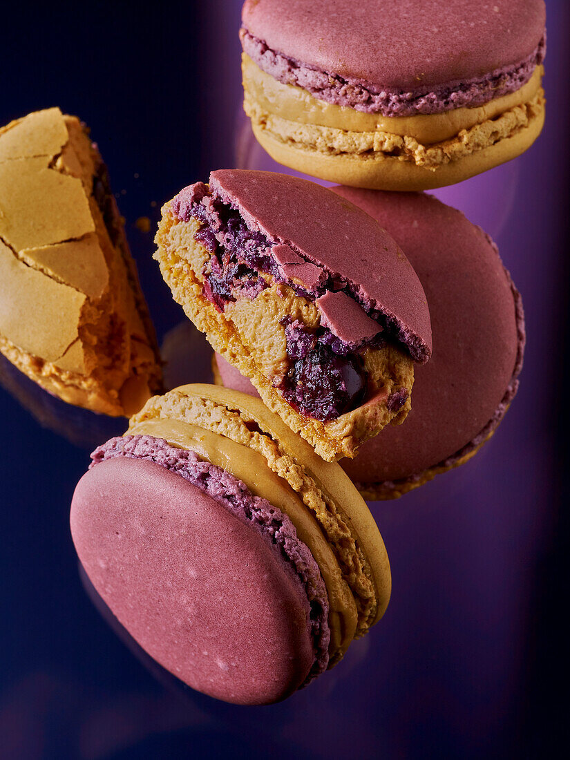 Cassis-Macarons