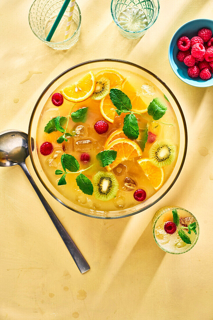 Vodka punch with fruits