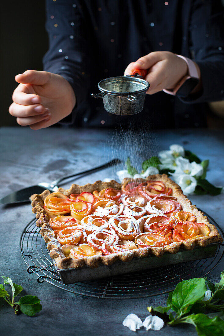 Tarte mit Apfelrosen