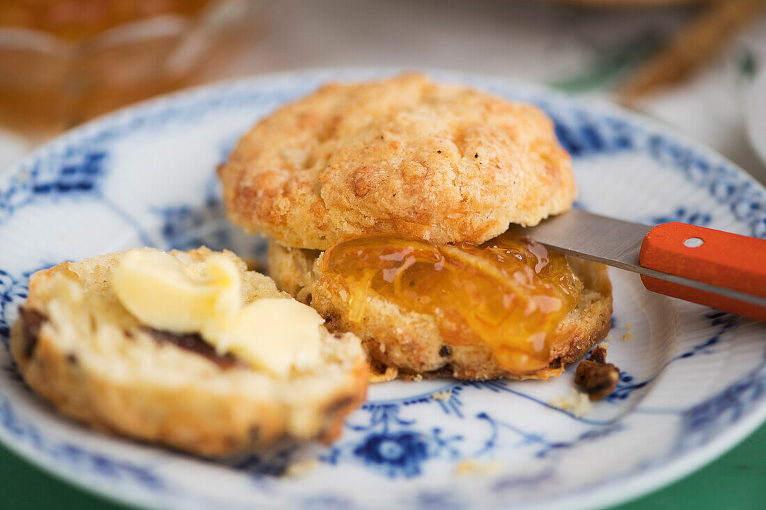 Afternoon tea with scones and bacon