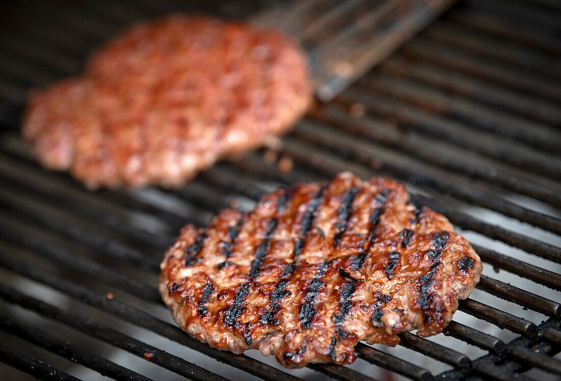 BBQ burgers on a grill