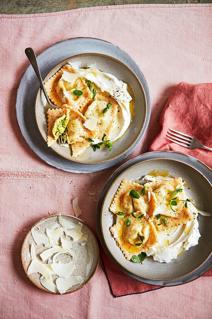 Spring pea herb and whipped ricotta ravioli