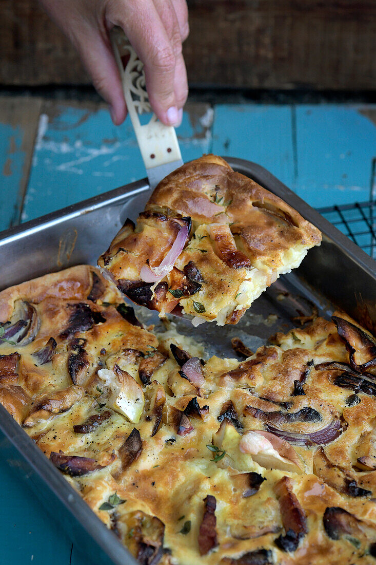 Oven baked pancakes with onions, apples and thyme