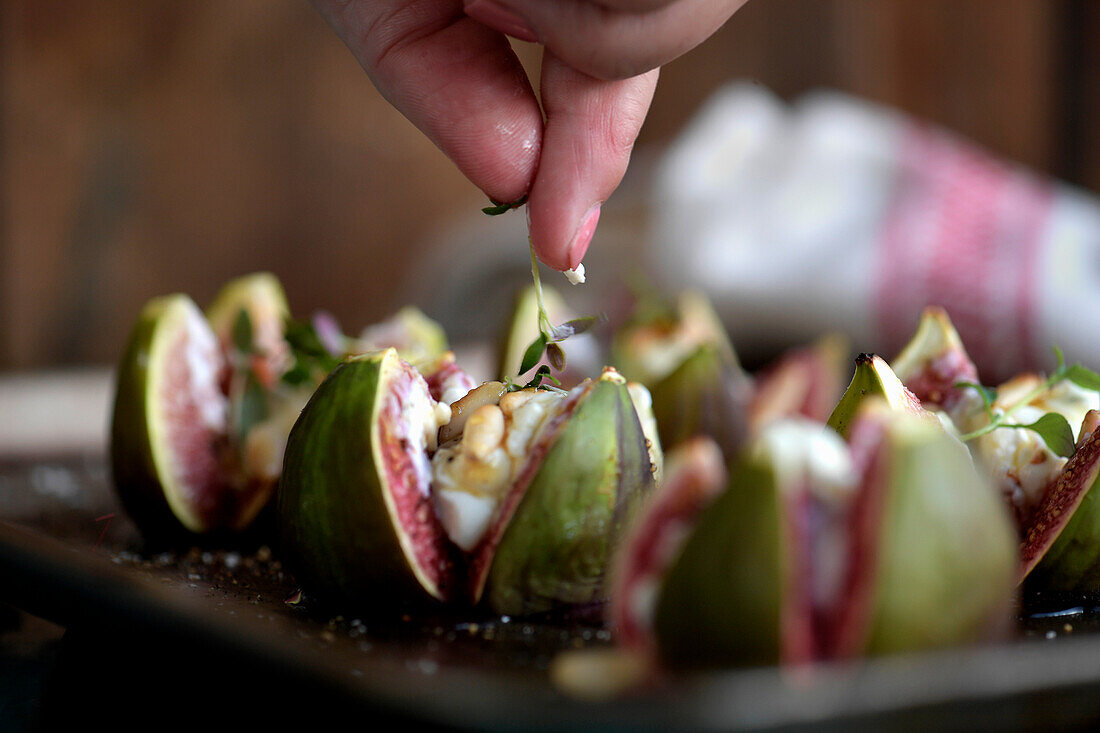 Prepared figs stuffed with goat's cheese