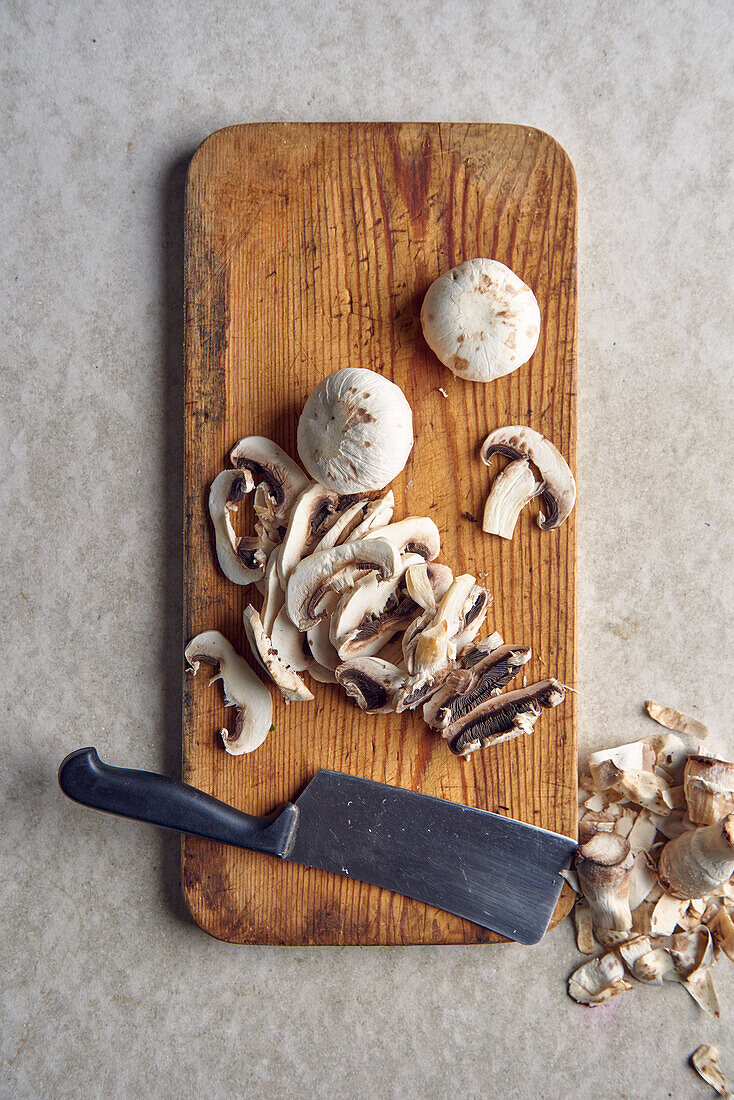 Fresh mushrooms sliced