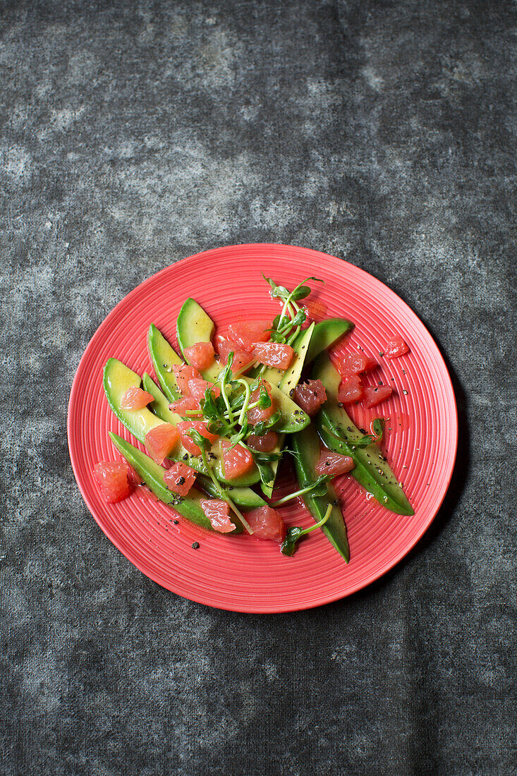 Veganer Avocado-Grapefruit-Salat