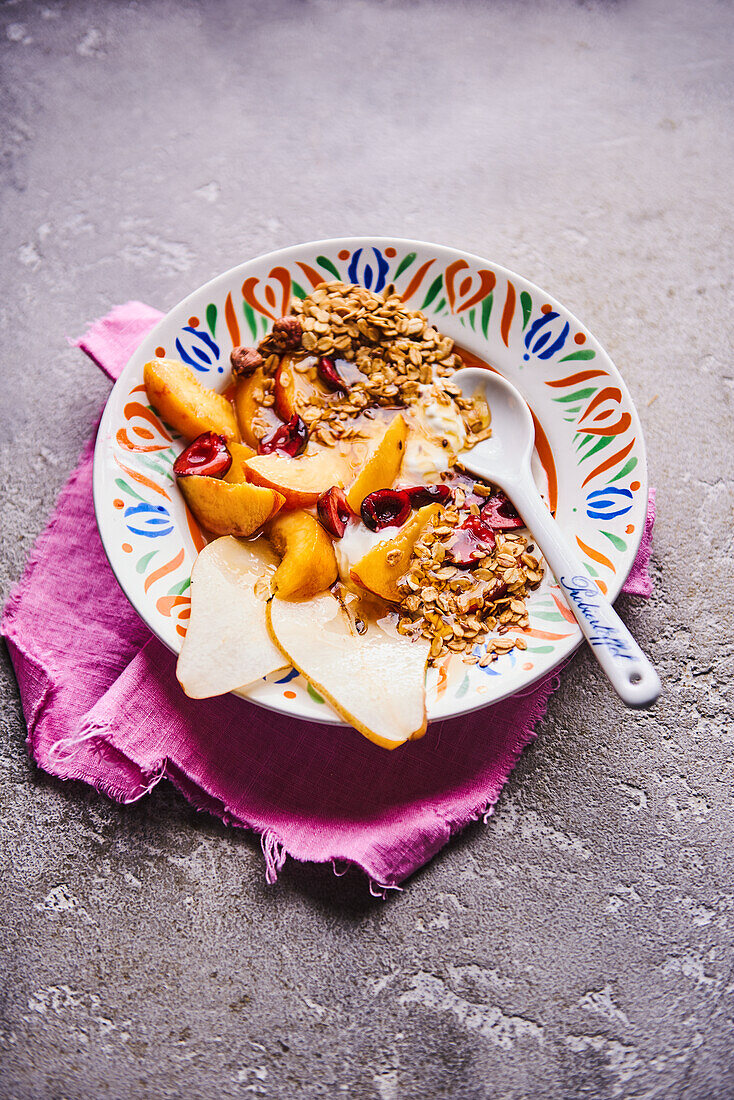 Fromage blanc with summer fruit and Granola