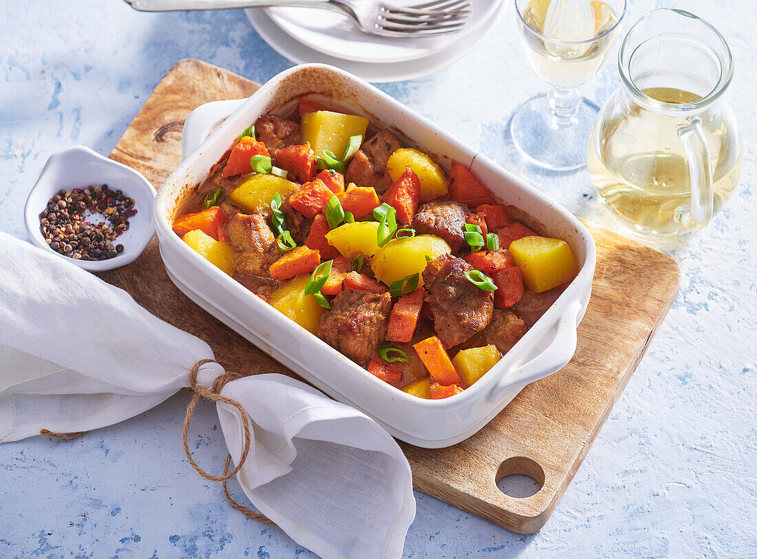 Stewed pork with carrot and potatoes
