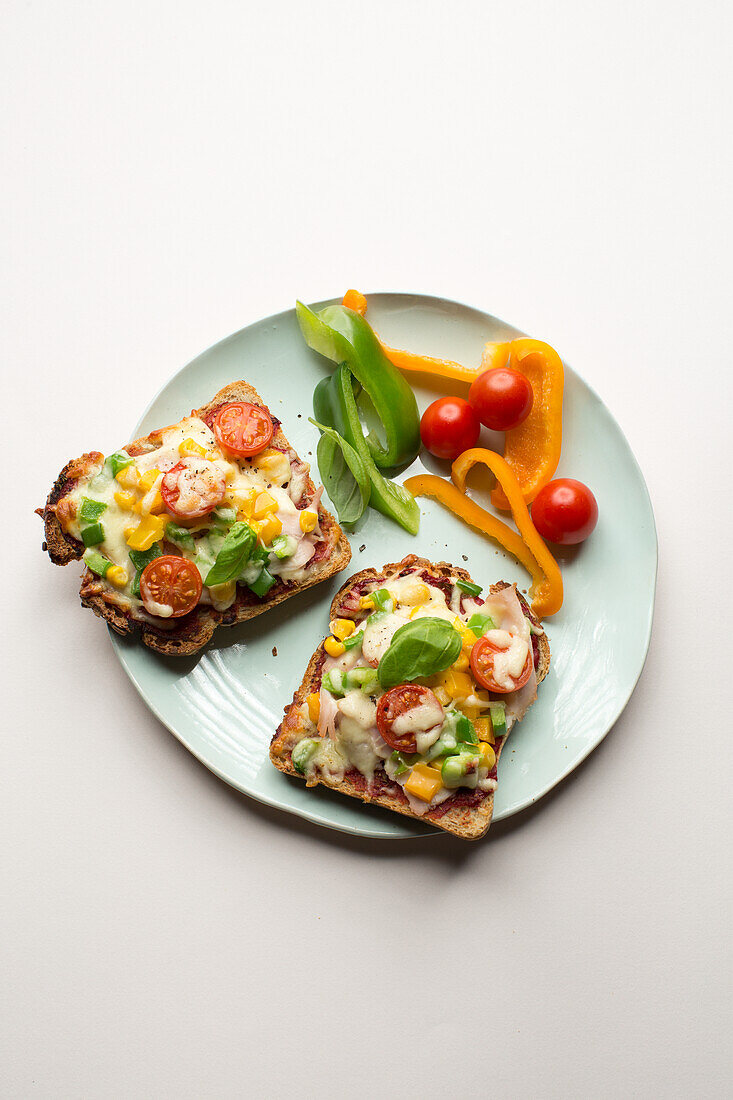 Pizza toast