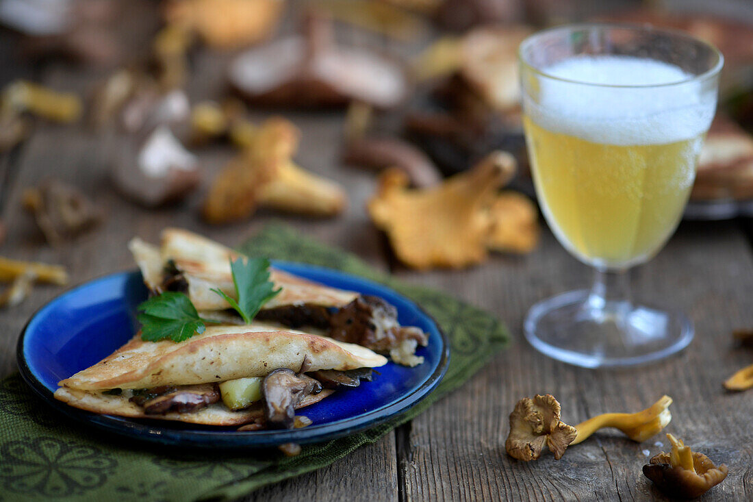 Pilz-Quesadilla mit Apfel