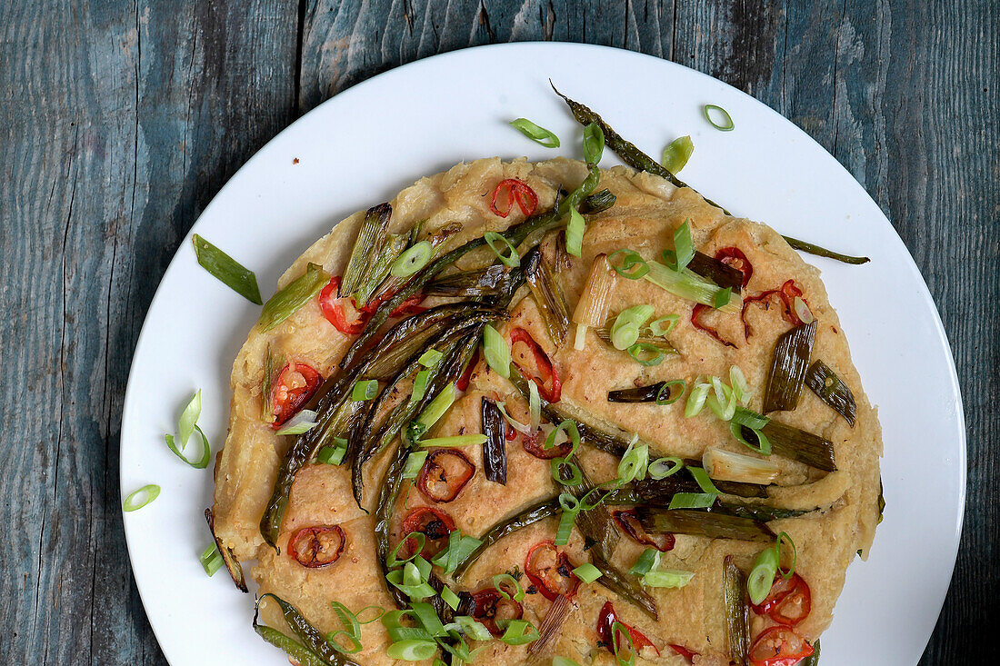 Korean pancake with spring onions and green beans