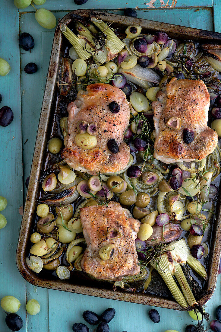 Fennel chicken with grapes, tarragon, and olives