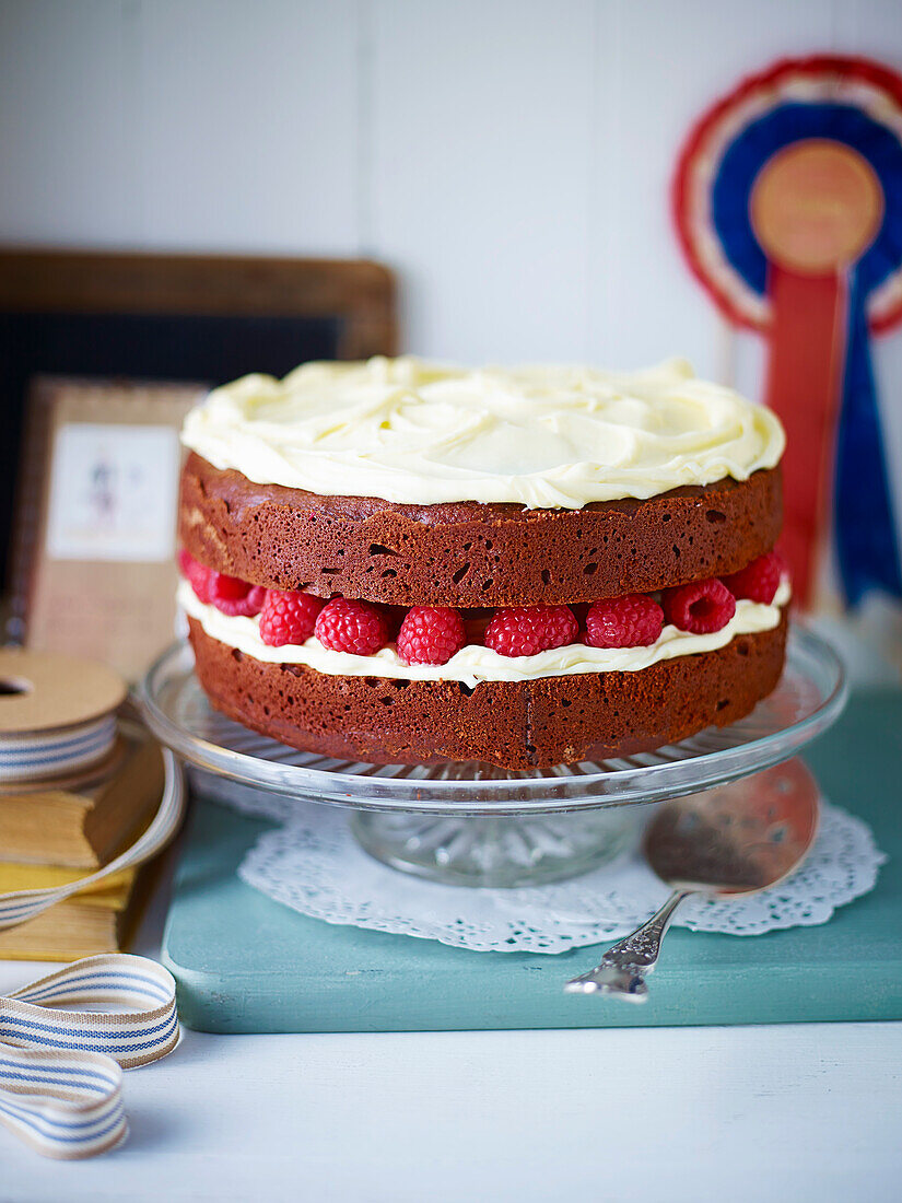 Red Velvet Cake mit Himbeeren