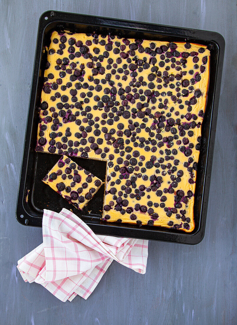 Blueberry curd cake from the tray